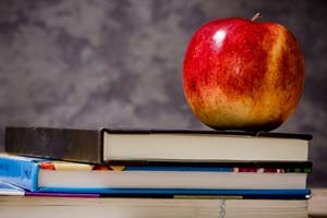apple-and-school-books