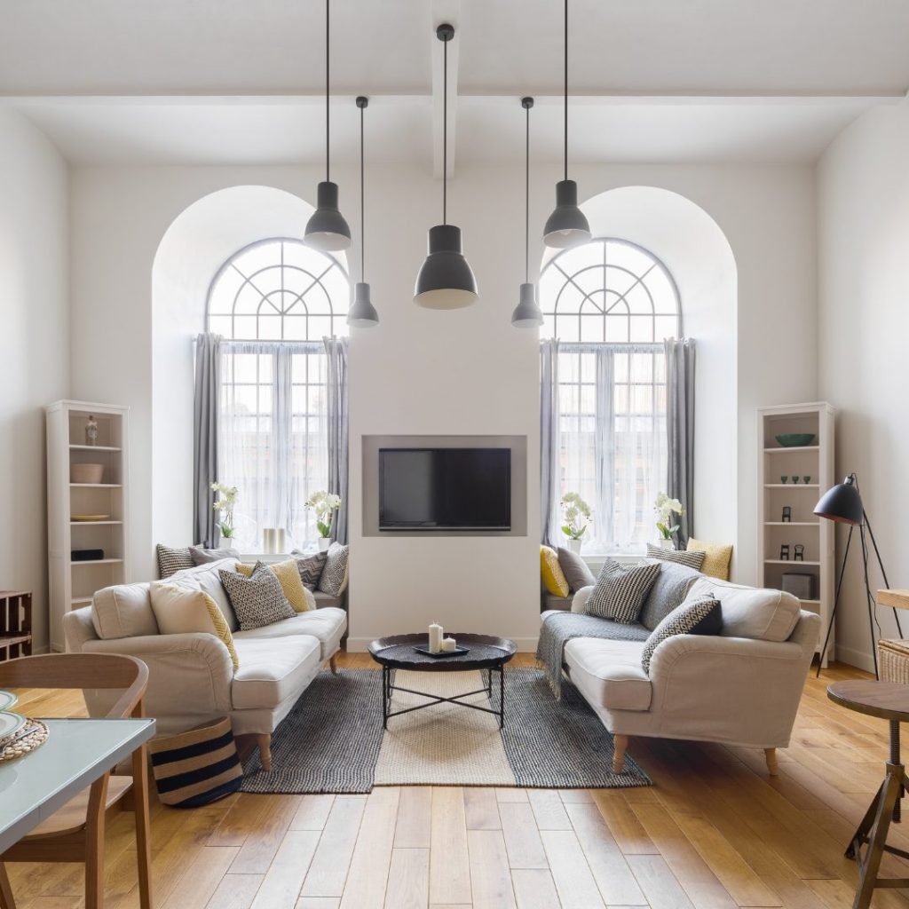 Easy and Affordable Ways to Stage Your Home to Sell